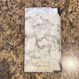 Sonic Server Marble Design Check Presenter